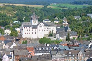 Schönste Städte an der Lahn: Diez mit dem Schloss